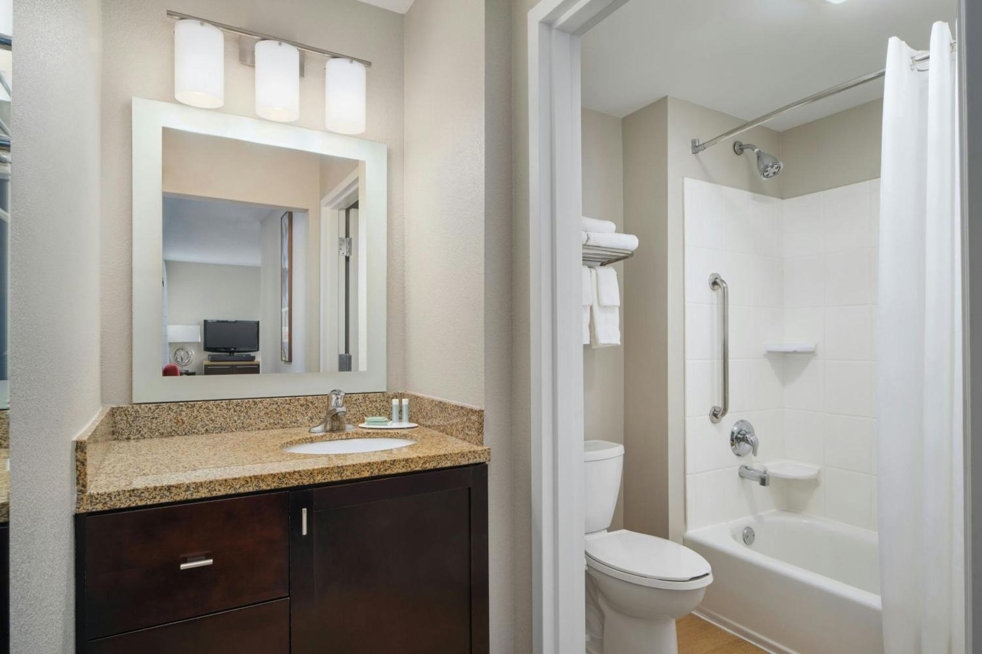Towneplace Suites By Marriott Scranton Wilkes-Barre Moosic Zewnętrze zdjęcie